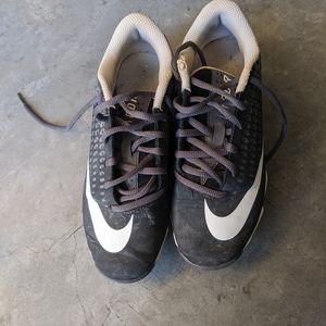 Boys Nike Vapor baseball cletas